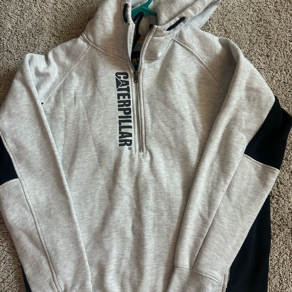 Caterpillar Light Gray and Black Men's Half-Zip Hoodie Sweater